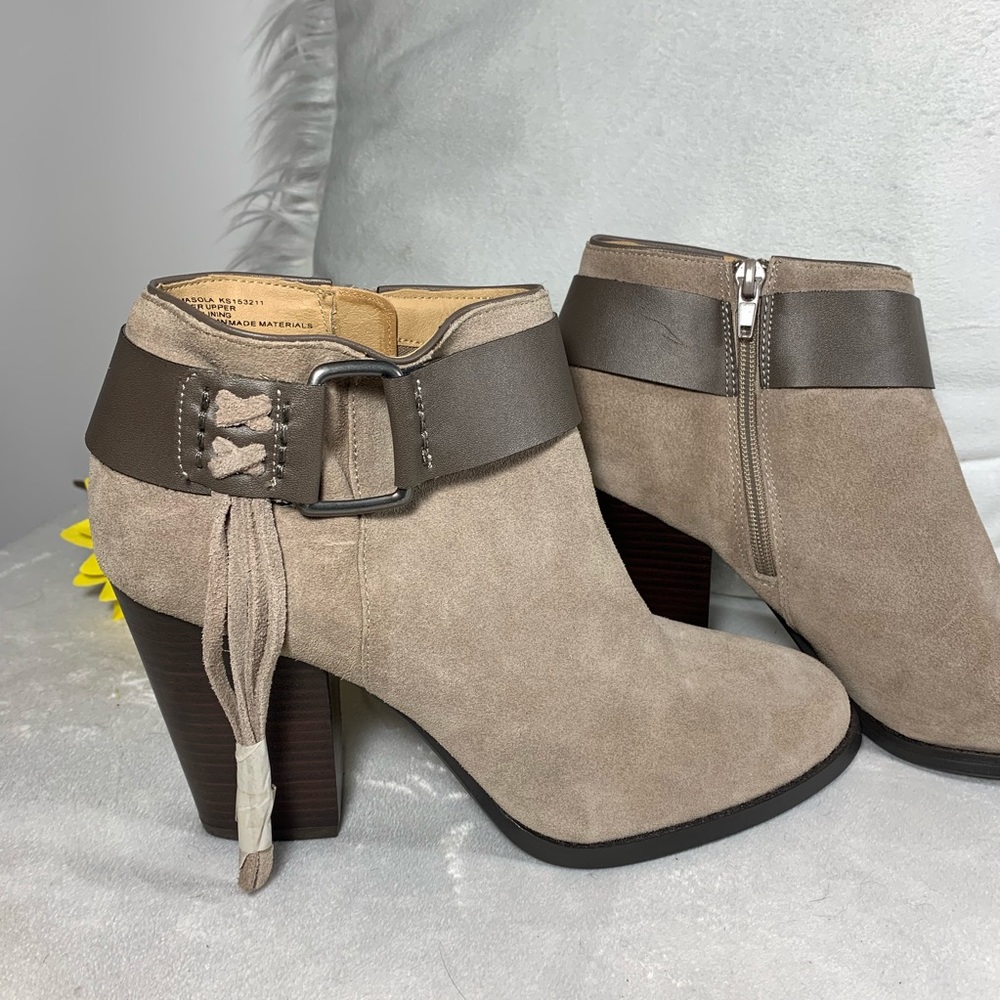 Kensie leather tan fringe booties